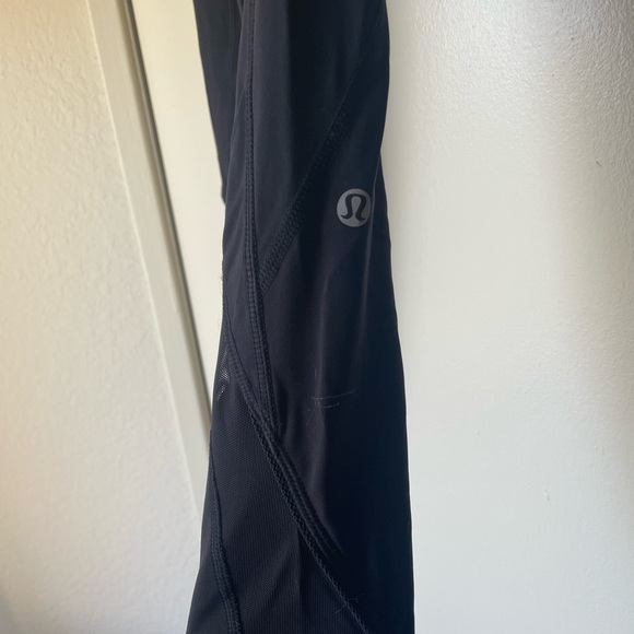 Lululemon leggings - Picture 3 of 4